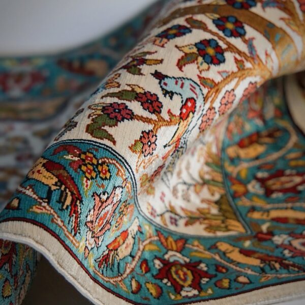 Handmade Mulberry Silk Rug