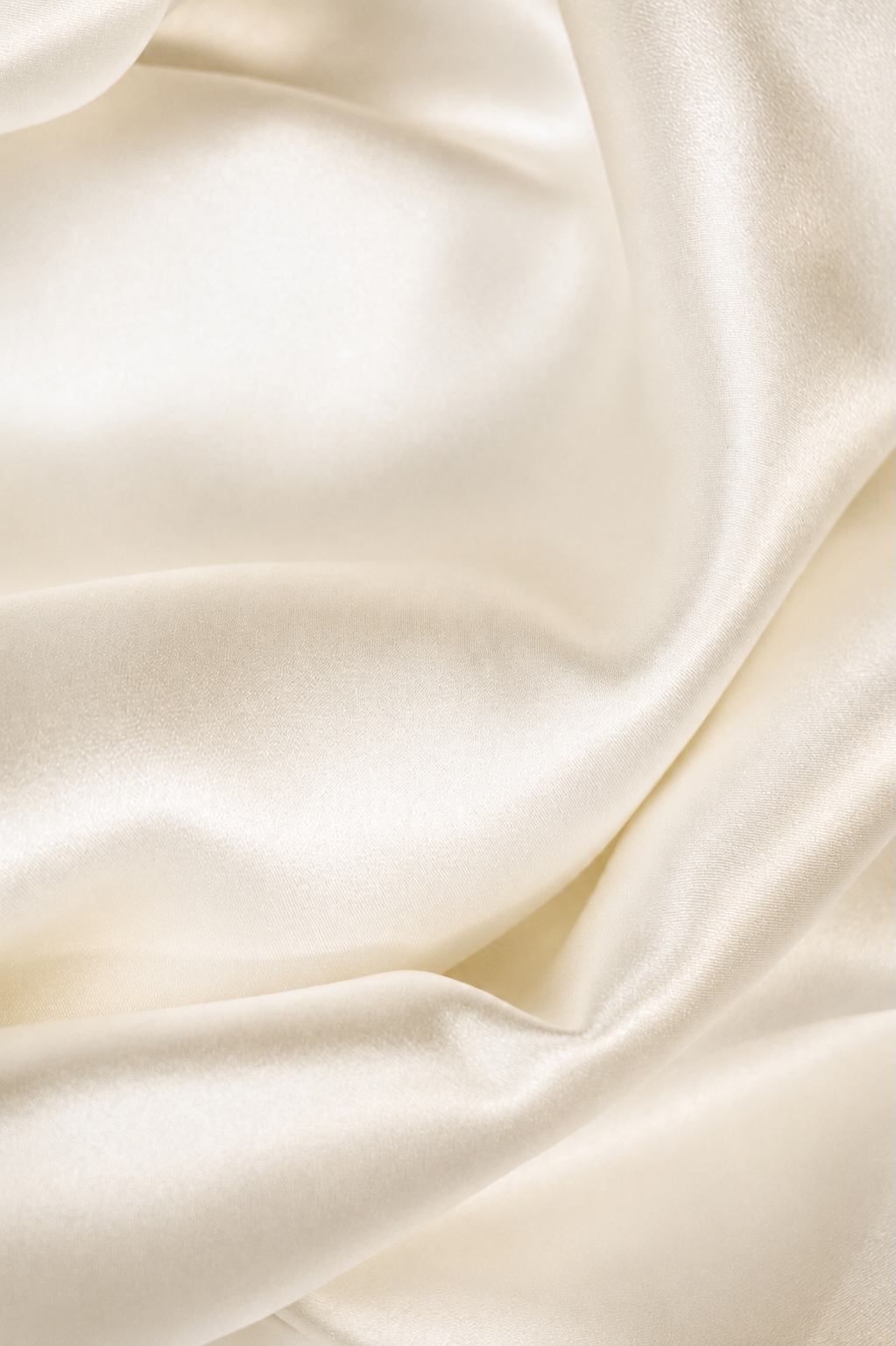 Ivory Fabric Luxury Ivory 22 Momme Mulberry Silk Fabric