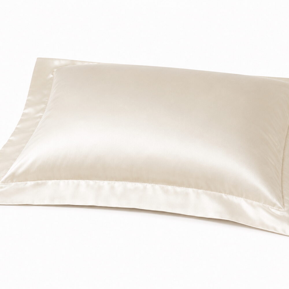 Ivory 22 Momme Charmeuse Mulberry Silk Pillowcase